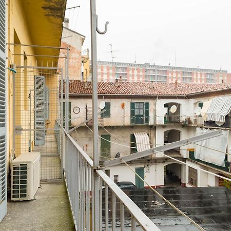 Alessandria Central Apt 10Min Walk Central Station Exterior foto